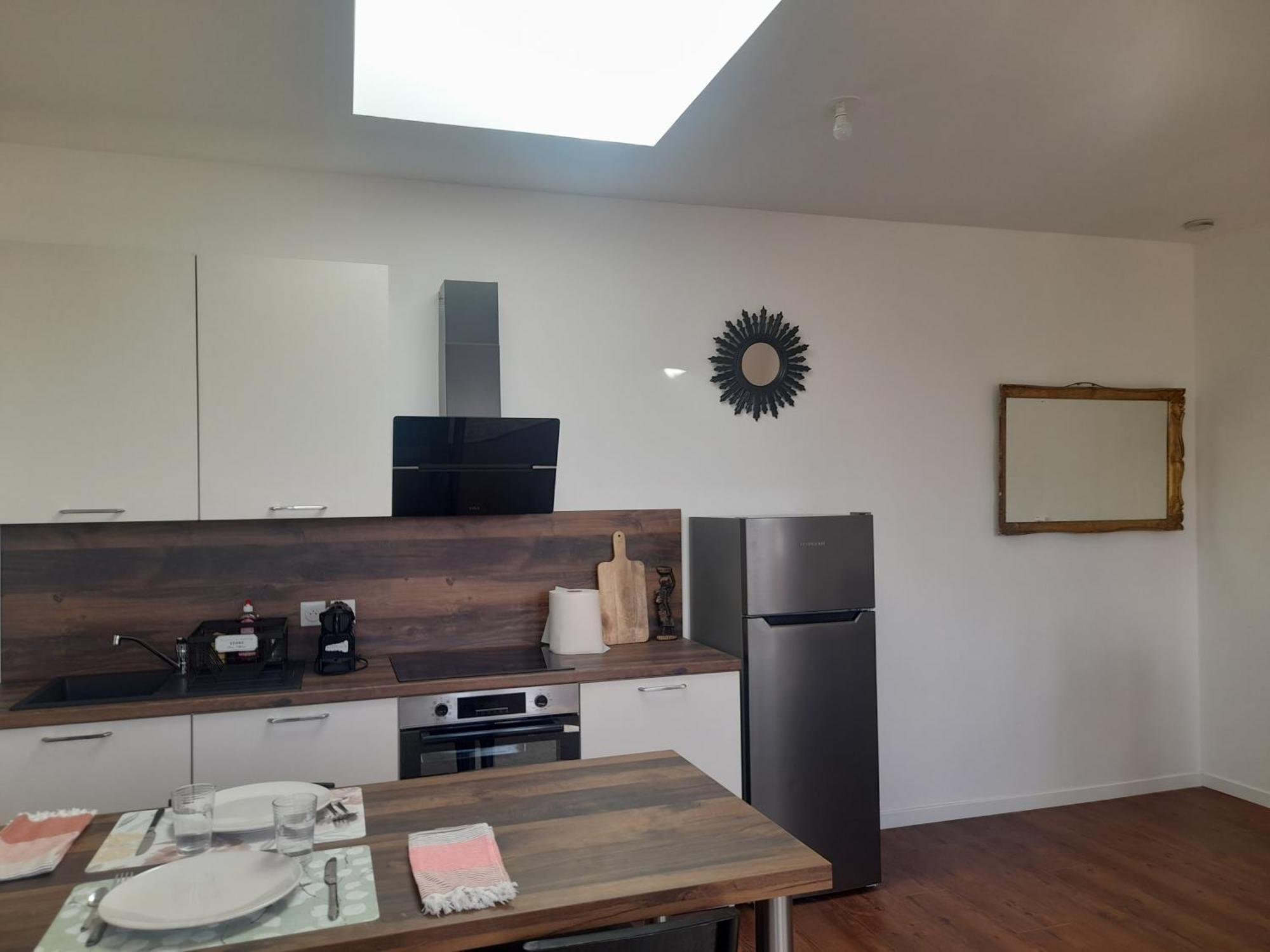 Appart Dans Petit Chateau En Centre Ville Lagny Esterno foto