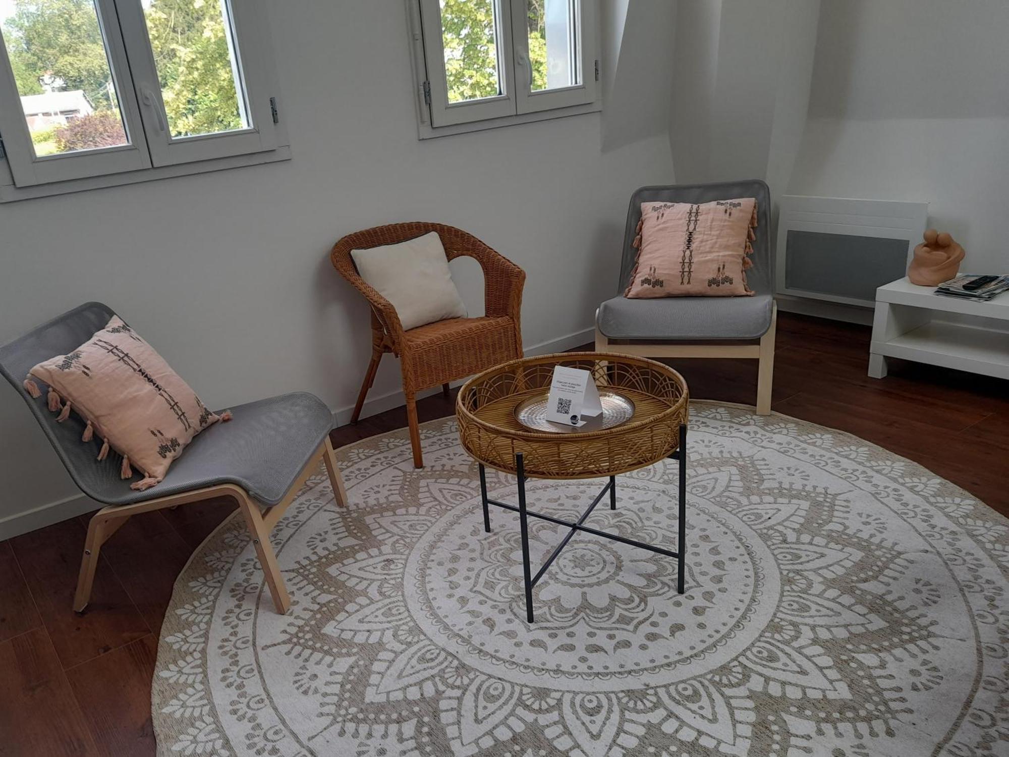 Appart Dans Petit Chateau En Centre Ville Lagny Esterno foto